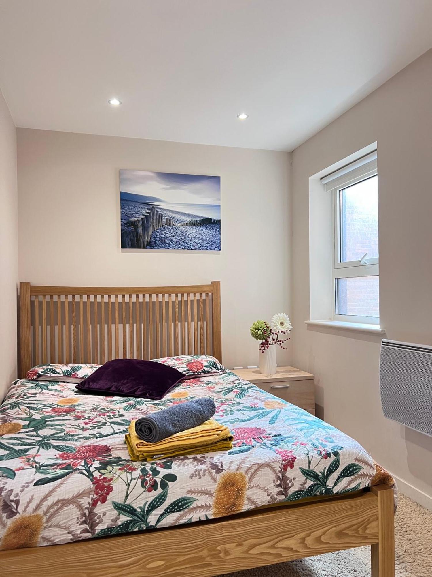 Great City Centre Getaway Apartment 2 Bed Near The Beach And Shopping Area Swansea Exterior foto